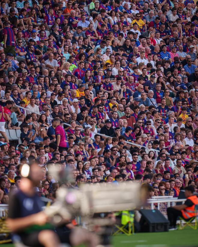 kaiyun-非洲洲际联赛举行，球迷热情涌现  第2张