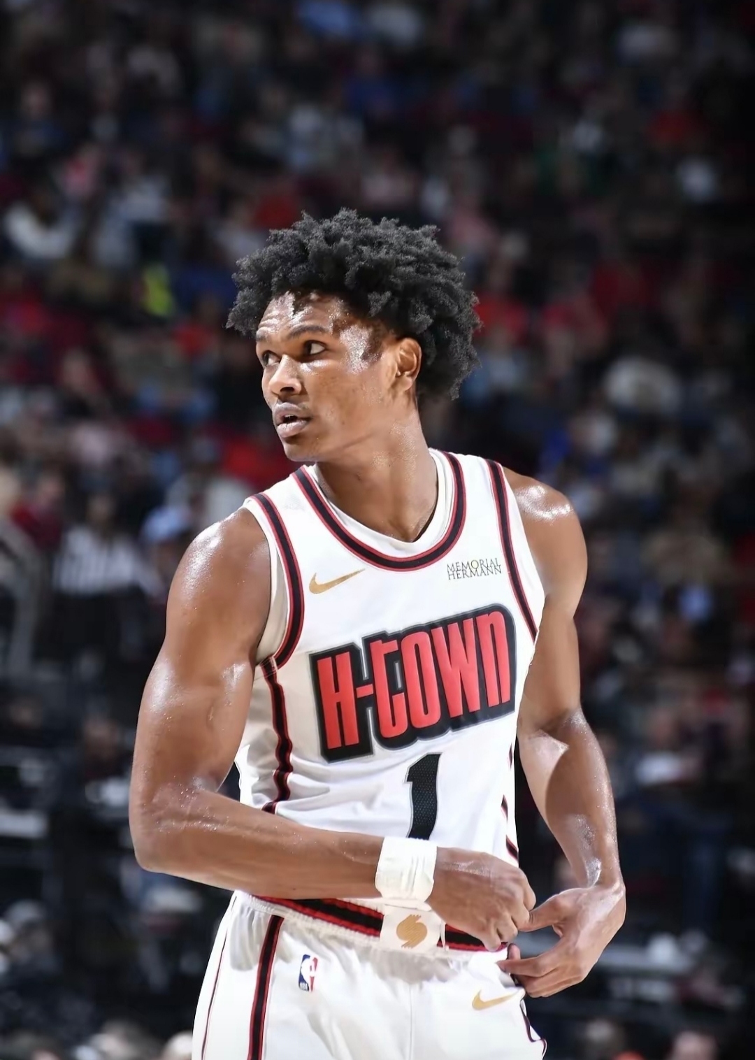 kaiyun-火箭遗憾失利，联盟第一巨头连续低迷的简单介绍  第1张