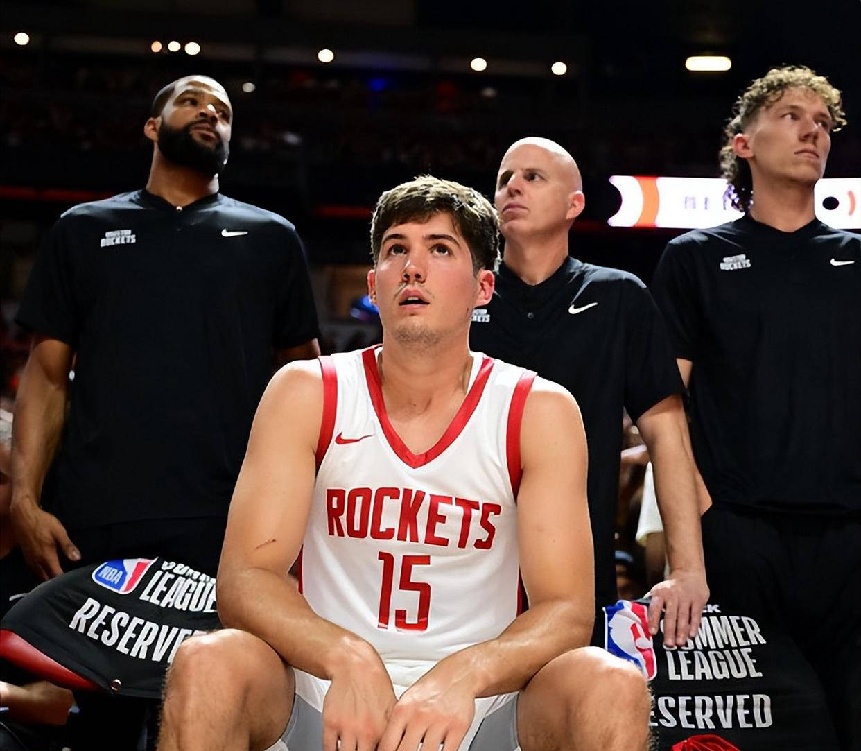 kaiyun-火箭遗憾失利，联盟第一巨头连续低迷的简单介绍  第2张